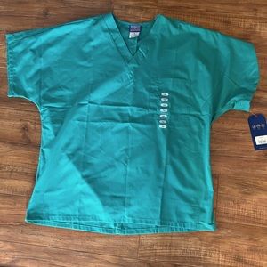 3 Surgical green scrubs men’s medium
